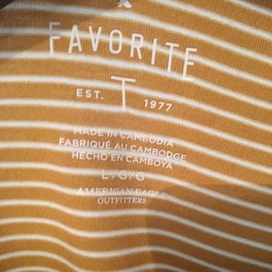 American eagle v neck